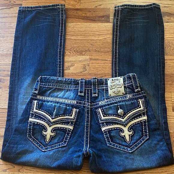 Men’s Rock Revival Jeans - Picture 3 of 9